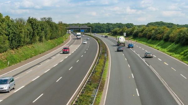 Bengaluru-Chennai Highway: ಬೆಂಗಳೂರು-ಚೆನ್ನೈ ಹೆದ್ದಾರಿಯಲ್ಲಿ ಪ್ರಯಾಣಿಸುವವರಿಗೆ ಬಿಗ್‌ ಶಾಕ್‌