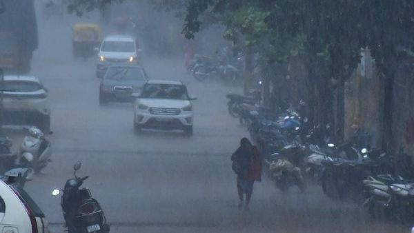 Heavy Rain: ಧಾರವಾಡ ಜಿಲ್ಲೆಯಲ್ಲಿ ಧಾರಾಕಾರ ಮಳೆ: 1 ಸಾವು, ಮತ್ತೊಬ್ಬರು ಕಣ್ಮರೆ!