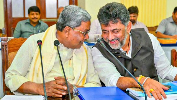 ಸಿಎಂ - ಡಿಸಿಎಂ ಕಾಂಗ್ರೆಸ್ ಹೈಕಮಾಂಡ್ ಭೇಟಿ: ಸಿಎಂ ಬದಲಾವಣೆ ಮತ್ತೆ ಮುನ್ನೆಲೆ!