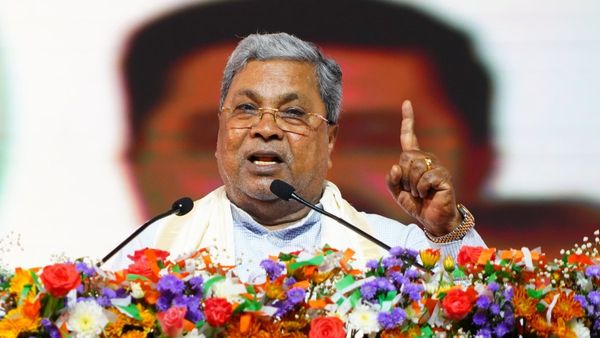 ಸಿದ್ದರಾಮಯ್ಯಗೆ ಎಐಸಿಸಿ ಮಟ್ಟದಲ್ಲಿ ದೊಡ್ಡ ಜವಾಬ್ದಾರಿ: ಸಿಎಂ ಹುದ್ದೆ ತೊರೆದು ರಾಷ್ಟ್ರ ರಾಜಕಾರಣಕ್ಕೆ?