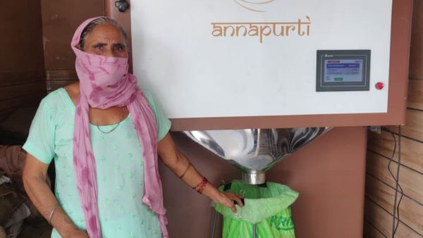 ATMನಲ್ಲಿ ದುಡ್ಡಷ್ಟೇ ಅಲ್ಲ ಇನ್ಮುಂದೆ ಸಿಗಲಿದೆ ರೈಸ್! ರೇಷನ್ ಕಾರ್ಡ್‌ದಾರರಿಗೆ ಗುಡ್‌ನ್ಯೂಸ್‌ ಇಲ್ಲಿದೆ ಡೀಟೆಲ್ಸ್‌