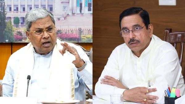 ಕಾಂಗ್ರೆಸ್‌ 60 ವರ್ಷ ಅಧಿಕಾರದಲ್ಲಿದ್ರೂ ಸ್ವದೇಶಿ ಲಸಿಕೆ ತಯಾರಿಸಲಿಲ್ಲ: ಜೋಶಿ ಖಡಕ್‌ ತಿರುಗೇಟು