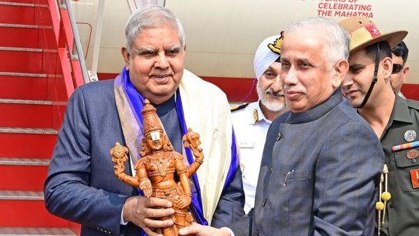 ಕನ್ನಡಿಗನಿಗೆ ಒಲಿಯುತ್ತಾ ಉಪ ರಾಷ್ಟ್ರಪತಿ ಸ್ಥಾನ? ರೇಸ್‌ನಲ್ಲಿ ಯಾರೆಲ್ಲ ಇದ್ದಾರೆ