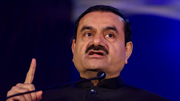 ಅದಾನಿ ಗ್ರೂಪ್‌ನಿಂದ 'ಕರ್ಮ ಶಿಕ್ಷಾ' ಡಿಪ್ಲೊಮಾ; ಕಲಿಯುವಾಗಲೇ ಗಳಿಕೆಯ ತರಬೇತಿ