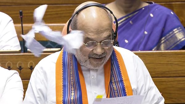 ಇನ್ಮುಂದೆ ಸಿ.ಎಂ & ಸಚಿವರಿಗೆ ಜೈಲಿನಿಂದಲೇ ಅಧಿಕಾರ ಸಾಧ್ಯವಿಲ್ಲ: ಏನಿದು 3 ಹೊಸ ಕಾನೂನು, ಅಮಿತ್ ಶಾ ಹೇಳಿದ್ದೇನು ?