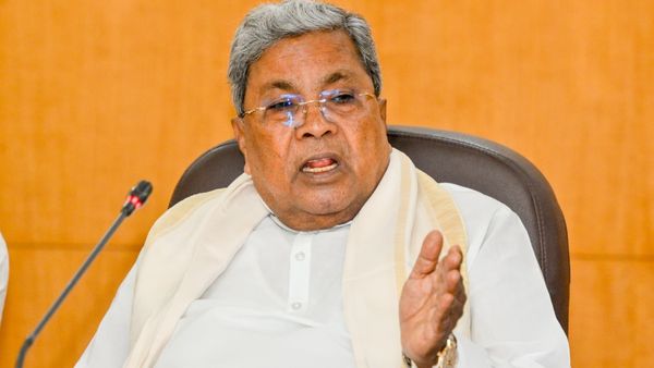 ಹಾಸನ ಪ್ರಕರಣ: ಚಾಲಕರ ತಪ್ಪಿನಿಂದ ಅಪಘಾತ, ಇದಕ್ಕೆ ಸರ್ಕಾರ ಹೇಗೆ ಹೊಣೆಯಾಗಲು ಸಾಧ್ಯ: ಸಿದ್ದರಾಮಯ್ಯ ಪ್ರಶ್ನೆ!