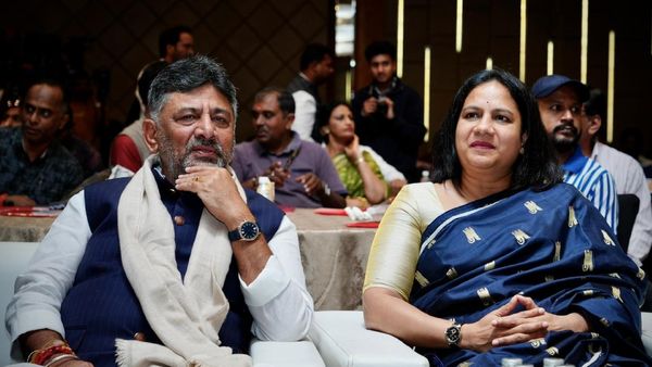 Ashwini Puneeth Rajkumar: ಅಶ್ವಿನಿ ಪುನೀತ್ ರಾಜಕುಮಾರ್ ರಾಜಕೀಯಕ್ಕೆ ಎಂಟ್ರಿ: ಬಹಿರಂಗ ಪಡಿಸಿದ ಡಿ ಕೆ ಶಿವಕುಮಾರ್‌!