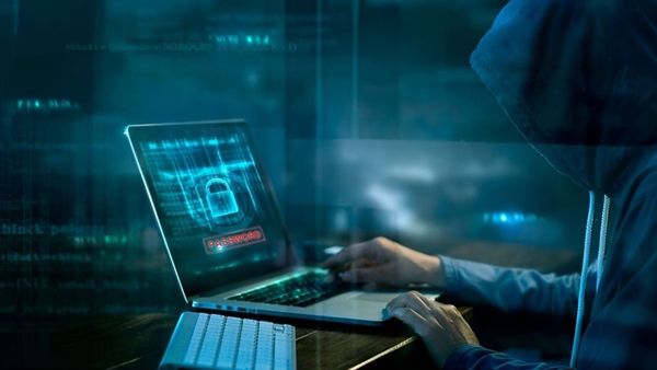 ನಕಲಿ ಹೂಡಿಕೆ ಜಾಹೀರಾತುಗಳು ಮತ್ತು ವಂಚನೆಗಳ ಬಗ್ಗೆ ಗೃಹ ಸಚಿವಾಲಯ ಮಹತ್ವದ ಸಂದೇಶ