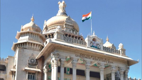 Government Employees: ರಾಜ್ಯ ಸರ್ಕಾರಿ ನೌಕರರ ಬಡ್ತಿಗೆ ಹೊಸ ನಿಯಮ ಜಾರಿ: ಇಲ್ಲಿದೆ ಸಂಪೂರ್ಣ ಮಾಹಿತಿ 