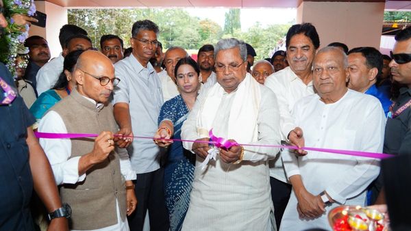 ಗುಡ್‌ನ್ಯೂಸ್: ಪ್ರತಿ ಜಿಲ್ಲೆಗೆ ಮಲ್ಟಿಸೆಷಾಲಿಟಿ ಆಸ್ಪತ್ರೆ, ವೈದ್ಯಕೀಯ ಕಾಲೇಜು ಸ್ಥಾಪನೆ: ಸಿದ್ದರಾಮಯ್ಯ ಘೋಷಣೆ