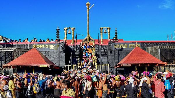 Sabarimala Temple: ಶಬರಿಮಲೆಗೆ ಹೋಗುವ ಭಕ್ತರಿಗೆ ಶಾಕ್‌, ಕೇರಳ ಸರ್ಕಾರದಿಂದ ಹೊಸ ರೂಲ್ಸ್‌
