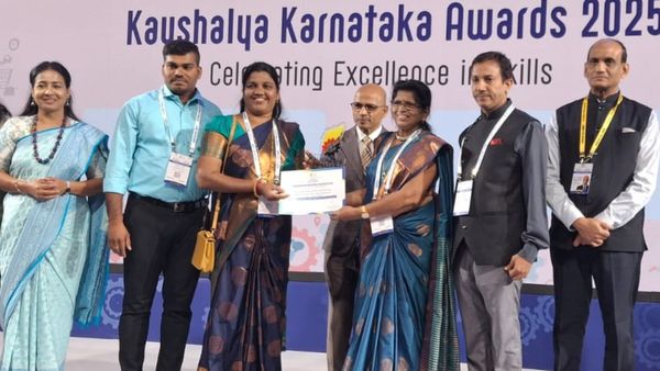 ಬೆಂಗಳೂರು ಕೌಶಲ್ಯ ಶೃಂಗಸಭೆ-2025: 8 ಜಿಲ್ಲೆಗಳ ಸಾಧಕರಿಗೆ ಪ್ರಶಸ್ತಿ ವಿತರಿಸಿದ ಸಚಿವ ಡಾ.ಶರಣಪ್ರಕಾಶ್ ಪಾಟೀಲ್