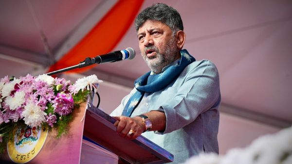 Karnataka CM: ಸಿಎಂ ಕುರ್ಚಿ ಗಿಟ್ಟಿಸಿಕೊಳ್ಳಲು ಹೈಕಮಾಂಡ್‌ ಮೇಲೆ ಡಿ.ಕೆ.ಶಿವಕುಮಾರ್‌ ಹೊಸ ಅಸ್ತ್ರ