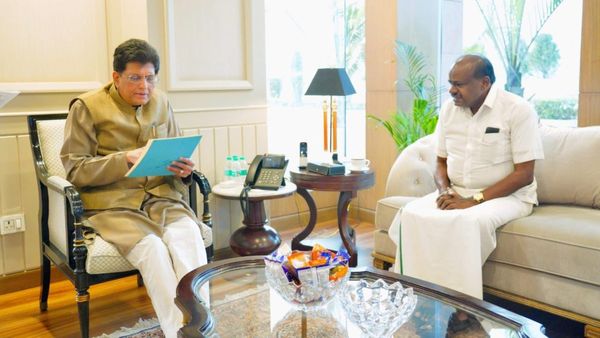 Industrial Parks: ಕರ್ನಾಟಕದ 9 ಜಿಲ್ಲೆಗಳಿಗೆ ಗುಡ್‌ನ್ಯೂಸ್‌: ಕೈಗಾರಿಕಾ ಕಾರಿಡಾರ್‌ ಸ್ಥಾಪನೆ!