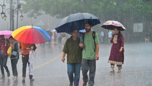 Karnataka Weather: ಶೀತಗಾಳಿ ನಡುವೆಯೂ ಬೆಂಗಳೂರು ಸೇರಿ ರಾಜ್ಯದ ಹಲವೆಡೆ 3-4 ದಿನ ಭಾರೀ ಮಳೆ ಮುನ್ಸೂಚನೆ