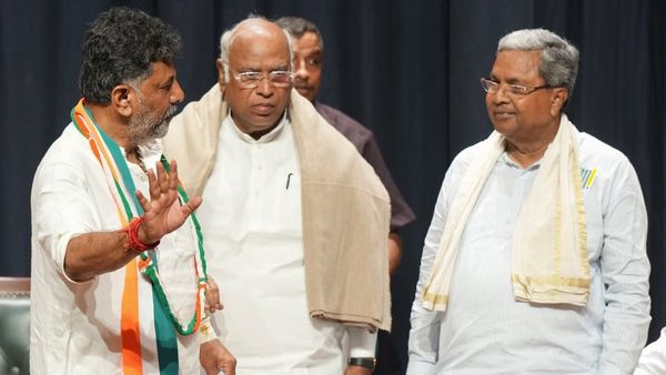 'ರೇಸ್‌ನಲ್ಲಿರುವ ಯಾವ ನಾಯಕರೂ ಸಿಎಂ ಆಗಲ್ಲ; ಮಲ್ಲಿಕಾರ್ಜುನ್‌ ಖರ್ಗೆ ಸಿಎಂ ಆಗ್ತಾರೆ'