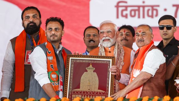 ಬಿಹಾರದಲ್ಲಿ ಫಿರ್ ಏಕ್ ಬಾರ್ ಎನ್‌ಡಿಎ ಸರ್ಕಾರ್ ಎಂದ ಪ್ರಧಾನಿ ನರೇಂದ್ರ ಮೋದಿ!
