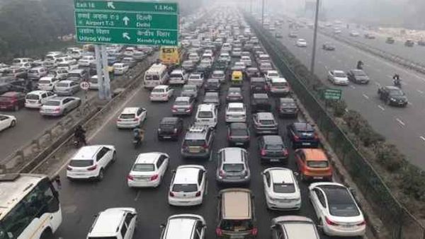 Vehicle Fitness Fee Hike: ಹಳೇ ವಾಹನಗಳ ಮಾಲೀಕರಿಗೆ ಕೇಂದ್ರ ಶಾಕ್! ಈ ಶುಲ್ಕ ಹೆಚ್ಚಳ ಯಾರಿಗೆ ಅನ್ವಯ?