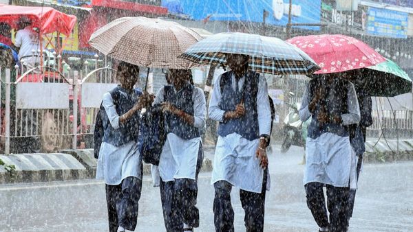 Karnataka Rain: ಈ ಜಿಲ್ಲೆಗಳಲ್ಲಿ ರಣಭೀಕರ ಮಳೆ ಎಚ್ಚರಿಕೆ, ಎಷ್ಟು ದಿನ?