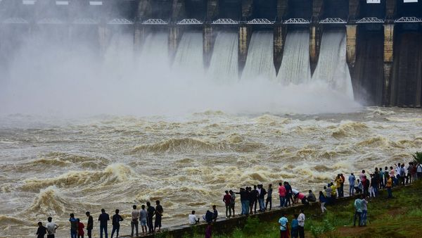 School Holiday: ನವೆಂಬರ್ 21 ಶುಕ್ರವಾರ ಶಾಲಾ & ಕಾಲೇಜುಗಳಿಗೆ ರಜೆ ಘೋಷಣೆ ಸಾಧ್ಯತೆ...