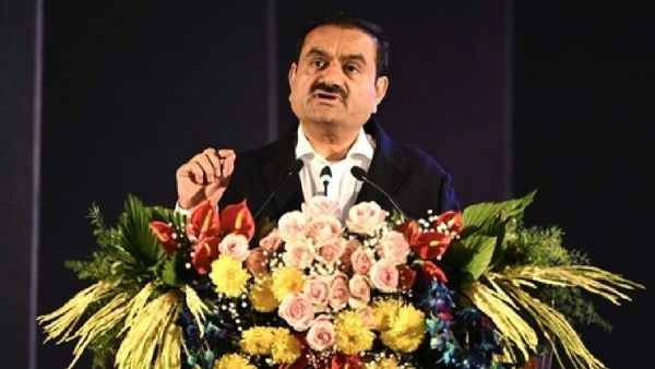 ಕೃತಕ ಬುದ್ಧಿಮತ್ತೆ ಕೇಂದ್ರ ಉದ್ಘಾಟಿಸಿದ ಅದಾನಿ: ಯುವಕರಿಂದ ಎಐ ತಂತ್ರಜ್ಞಾನ ಅಭಿವೃದ್ಧಿಗೆ ಕರೆ