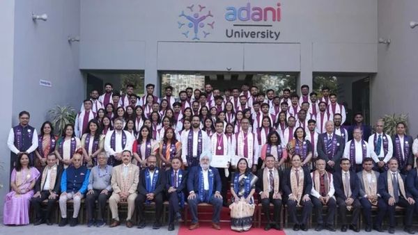 ಭಾರತದ ಪ್ರಗತಿ, ಅಭಿವೃದ್ಧಿಗೆ ಕೈಜೋಡಿಸಿ; ಅದಾನಿ ವಿಶ್ವವಿದ್ಯಾಲಯದ ಪದವೀಧರರಿಗೆ ಡಾ. ಪ್ರೀತಿ ಅದಾನಿ ಕರೆ