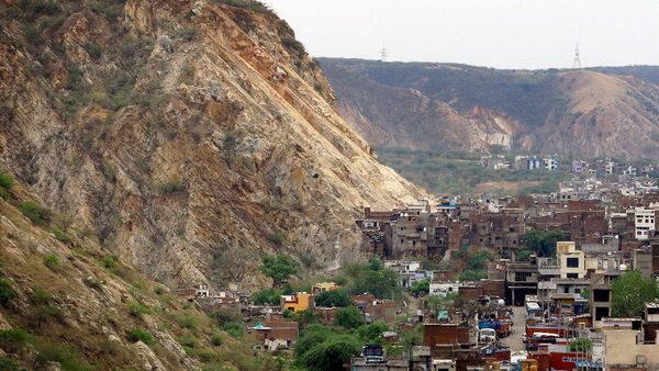 ಅರಾವಳಿ ಪರ್ವತ ಶ್ರೇಣಿ ಗಣಿಗಾರಿಕೆ: ಜನಾಂದೋಲನಕ್ಕೆ ಜಯ, ಸುಪ್ರೀಂ ಕೋರ್ಟ್ ಹೊಸ ಆದೇಶ