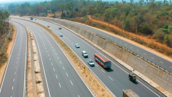 ಬೆಂಗಳೂರು - ಮೈಸೂರು ರಾಷ್ಟ್ರೀಯ ಹೆದ್ದಾರಿಯಲ್ಲಿ ಸುರಕ್ಷತಾ ಕ್ರಮಗಳ ಕುರಿತು ಪರಿಶೀಲನೆ