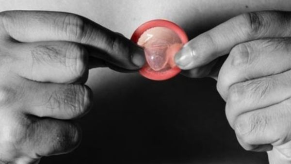 ವರ್ಷವಿಡೀ ಕಾಂಡೋಮ್‌ ಖರೀದಿಗೆ 1,00,000 ರೂಪಾಯಿ ಖರ್ಚು ಮಾಡಿದ ವ್ಯಕ್ತಿ: ಇಲ್ಲಿದೆ ಶಾಕಿಂಗ್‌ ವರದಿ