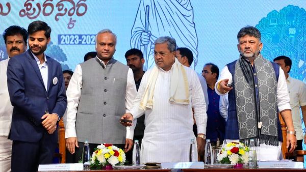 E swathu: ರಾಜ್ಯದ ಗ್ರಾಮೀಣ ಜನತೆಗೆ ಗುಡ್ ನ್ಯೂಸ್:  ಇನ್ಮುಂದೆ ಆಸ್ತಿಗಳಿಗೆ ಅಧಿಕೃತ ಮಾನ್ಯತೆ ನೀಡಲು ಇ- ಸ್ವತ್ತು ವಿತರಣೆ
