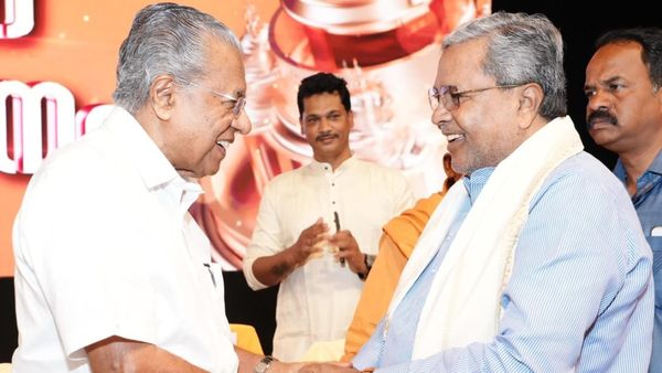 ಕೇರಳದಲ್ಲಿ ಕರ್ನಾಟಕವು ಸಮ ಸಮಾಜ ನಿರ್ಮಾಣದತ್ತ ಮುಂದಡಿಯಿಟ್ಟಿದೆ ಎಂದ ಸಿದ್ದರಾಮಯ್ಯ