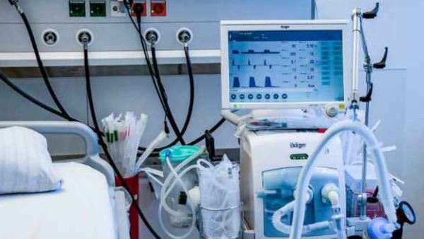 ಖಾಸಗಿ ಆಸ್ಪತ್ರೆಗಳ ಬೇಕಾಬಿಟ್ಟಿ ವೆಂಟಿಲೇಟರ್‌ ವಸೂಲಿಗೆ ಕಡಿವಾಣ: ಹೊಸ ಮಾರ್ಗಸೂಚಿಯಲ್ಲಿವೆ 10 ಮಹತ್ವದ ಅಂಶಗಳು