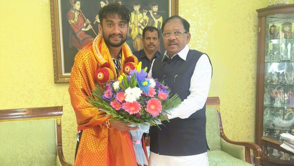 Gilli: ಬಿಗ್‌ಬಾಸ್ ವಿನ್ನರ್‌ ಗಿಲ್ಲಿಗೆ ಗೃಹ ಸಚಿವ ಜಿ.ಪರಮೇಶ್ವರ್ ಅಭಿನಂದನೆ