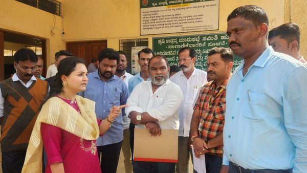 ರೈತರಿಂದ ಮೆಕ್ಕೆಜೋಳ ಖರೀದಿ: ಜಿಲ್ಲಾಧಿಕಾರಿ ದಿವ್ಯ ಪ್ರಭು ಗುಡ್‌ನ್ಯೂಸ್