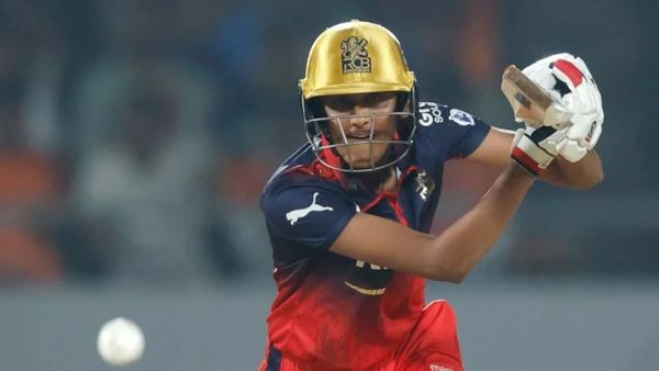 RCB Gautami Naik: ಆರ್‌ಸಿಬಿ ಪ್ಲೇ ಆಫ್‌ ತಲುಪಲು ಕಾರಣಕರ್ತೆಯಾದ ಗೌತಮಿ ನಾಯ್ಕ್ ಯಾರು ಗೊತ್ತಾ? ಇಲ್ಲಿದೆ ಮಾಹಿತಿ