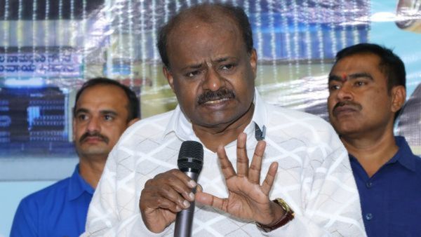 ಜೆಡಿಎಸ್‌ನಿಂದ ಎಷ್ಟು ಜನ ಲೀಸ್‌ ಮೇಲೆ ಕಾಂಗ್ರೆಸ್‌ ಪಕ್ಷಕ್ಕೆ ಬಂದಿದ್ದಾರೆ, ನಿಮ್ಮಪ್ಪನನ್ನು ಕೇಳಿ:ಹೆಚ್.ಡಿ. ಕುಮಾರಸ್ವಾಮಿ ಟಾಂಗ್