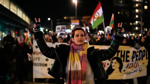 ಇರಾನ್ ವಾಯು ಪ್ರದೇಶ ಮತ್ತೆ ಮುಕ್ತ, ಭಾರತದ ವಿಮಾನ ಪ್ರಯಾಣಿಕರಿಗೆ ಭರ್ಜರಿ ಸುದ್ದಿ!