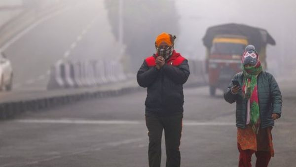 Karnataka Weather: ಬೆಂಗಳೂರು ಸೇರಿದಂತೆ ರಾಜ್ಯದ ಹಲವು ಜಿಲ್ಲೆಗಳಲ್ಲಿ ದಟ್ಟ ಮಂಜು, ಶೀತಗಾಳಿ ಮುಂದುವರೆಯುವ ಮುನ್ಸೂಚನೆ