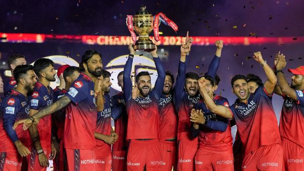 ಆರ್‌ಸಿಬಿ ಫ್ಯಾನ್ಸ್‌ಗೆ ಹಬ್ಬ: ಚಿನ್ನಸ್ವಾಮಿ ಕ್ರೀಡಾಂಗಣದಲ್ಲಿ ಐಪಿಎಲ್ ಪಂದ್ಯಗಳಿಗೆ ಸರ್ಕಾರ ಗ್ರೀನ್‌ ಸಿಗ್ನಲ್‌