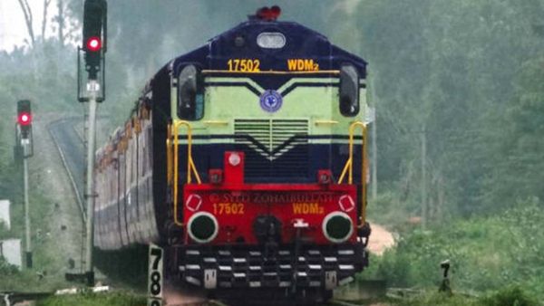 Sankranti Special Trains: ಮಕರ ಸಂಕ್ರಾಂತಿ ಪ್ರಯುಕ್ತ 150 ವಿಶೇಷ ರೈಲುಗಳ ಸಂಚಾರ: ಮಾರ್ಗಗಳ ವಿವರ ತಿಳಿಯಿರಿ