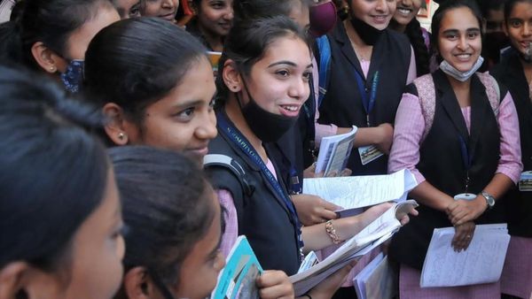 CBSE 10, 12ನೇ ತರಗತಿ ಬೋರ್ಡ್‌ ಪರೀಕ್ಷೆ: ಹಾಲ್ ಟಿಕೆಟ್ ಪ್ರಕಟ, ಡೌನ್‌ಲೋಡ್ ಮಾಡುವುದು ಹೇಗೆ