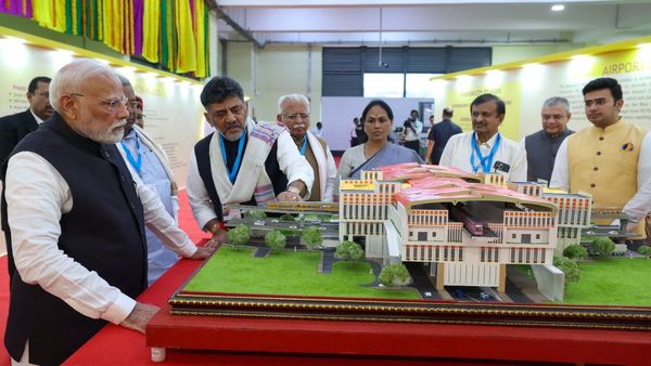 ಡಬಲ್ ಡೆಕ್ಕರ್ ಮೆಟ್ರೋಗೆ ಸಿಗಲಿಲ್ಲ ಅನುಮತಿ: ಹೆಬ್ಬಾಳ-ಸರ್ಜಾಪುರ ಮಾರ್ಗದ ಮರುಪರಿಶೀಲನೆಗೆ ಸೂಚನೆ