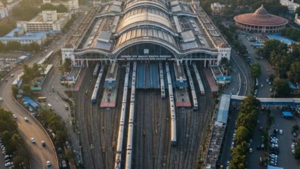 ಬೆಂಗಳೂರು ಸಮೀಪದ ಯಲಹಂಕದಲ್ಲಿ ದೇಶದ ಅತಿದೊಡ್ಡ ರೈಲ್ವೆ ಟರ್ಮಿನಲ್‌ ನಿರ್ಮಾಣ: ವೆಚ್ಚ, ಪ್ರಯೋಜನಗಳ ವಿವರ ಇಲ್ಲಿದೆ