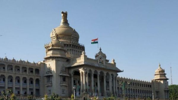 Holiday: ರಾಜ್ಯದಲ್ಲಿ ಪೊಲೀಸ್‌ ಸಿಬ್ಬಂದಿಗೆ ವಿಶೇಷ ರಜೆ ಮಂಜೂರು ಕುರಿತು ಮಹತ್ವದ ಆದೇಶ