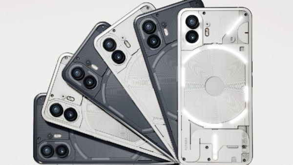 ಬೆಂಗಳೂರಿನಲ್ಲಿ 'ನಥಿಂಗ್' ಫ್ಲ್ಯಾಗ್‌ಶಿಪ್ ಸ್ಟೋರ್ ಆರಂಭ: ಮೊದಲ ದಿನವೇ ಮಳಿಗೆಗೆ 2 ಸಾವಿರ ಜನರ ಭೇಟಿ