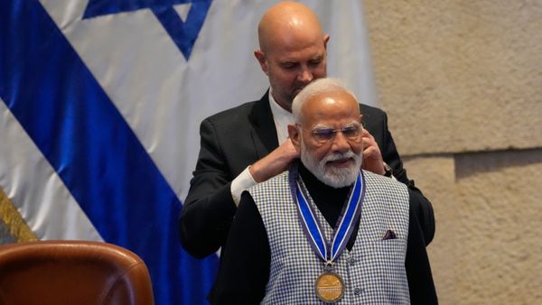 ಪ್ರಧಾನಿ ನರೇಂದ್ರ ಮೋದಿ ಅವರಿಗೆ ಇಸ್ರೇಲ್ ಸಂಸತ್‌ನಲ್ಲಿ ವಿಶೇಷ ಗೌರವ | PM Narendra Modi