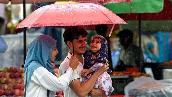 Karnataka Rain: ಕೊಡಗು, ಮೈಸೂರು ಸೇರಿ ಈ ಜಿಲ್ಲೆಗಳಲ್ಲಿ ಇಂದು ಮಳೆ ಮುನ್ಸೂಚನೆ