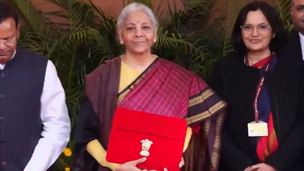 Union Budget 2026: ಕೇಂದ್ರ ಬಜೆಟ್ ಮಂಡನೆಗೆ ಕ್ಷಣಗಣನೆ..ಆರಂಭಿಕ ಪ್ರಕ್ರಿಯೆಗಳ ಸಂಕ್ಷಿಪ್ತ ಮಾಹಿತಿ