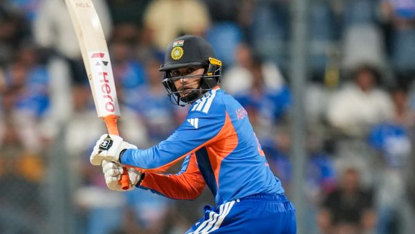 Abhishek Sharma: ಟೀಂ ಇಂಡಿಯಾ ಟಿ20 ಸ್ಪೆಷಲಿಸ್ಟ್‌ ಮತ್ತೆ ಫ್ಲಾಪ್: ಆಂಗ್ಲರಿಗೆ ಶರಣಾದ ಅಭಿಷೇಕ್ ಶರ್ಮಾ