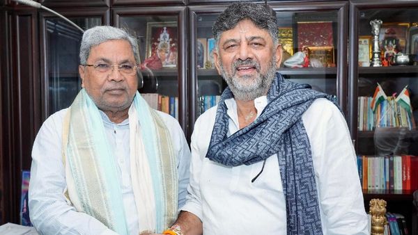 Siddaramaiah: ಡಿಕೆ ಶಿವಕುಮಾರ್‌ದು ಕಾಂಗ್ರೆಸ್‌ಗೆ ರಾಜಿಯಿಲ್ಲದ ನಿಷ್ಠೆ: ಸಿದ್ದರಾಮಯ್ಯ, ಸಿಎಂ ಕುರ್ಚಿ ಚರ್ಚೆ